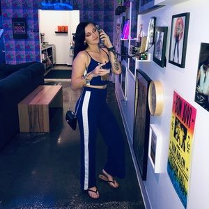 Meet your Posher, Serina